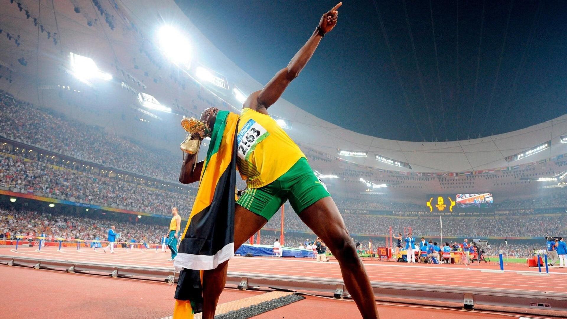 篮球无界心相连，丁威迪繁花锦簇中国行，海纳百川情暖浦江